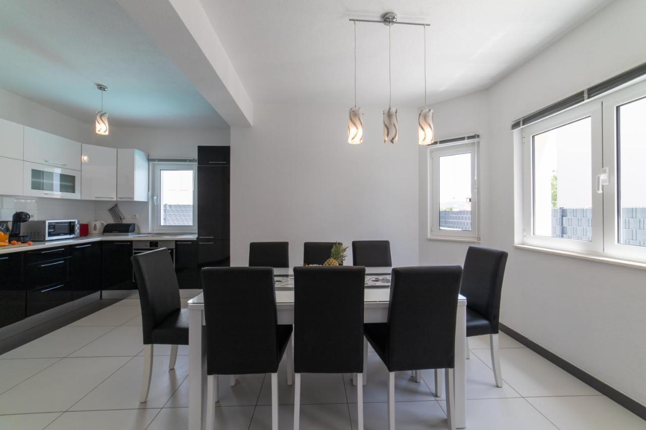 Villa Ban Trogir Buitenkant foto